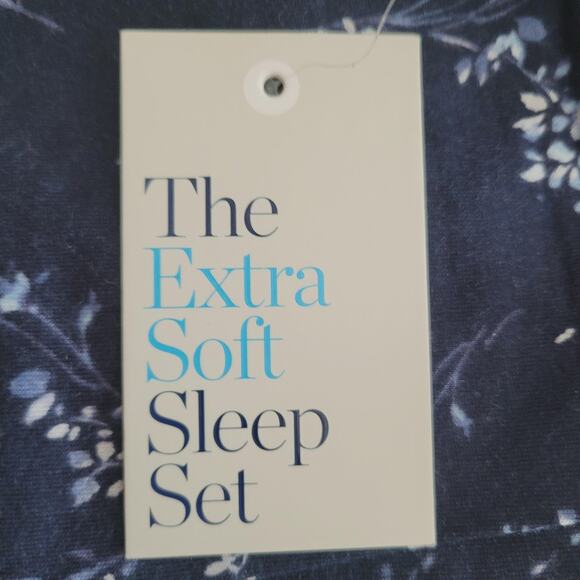 Croft & Barrow Pajama Set Womens Large Navy Blue Floral Extra Soft 2 Piece New - Picture 9 of 16